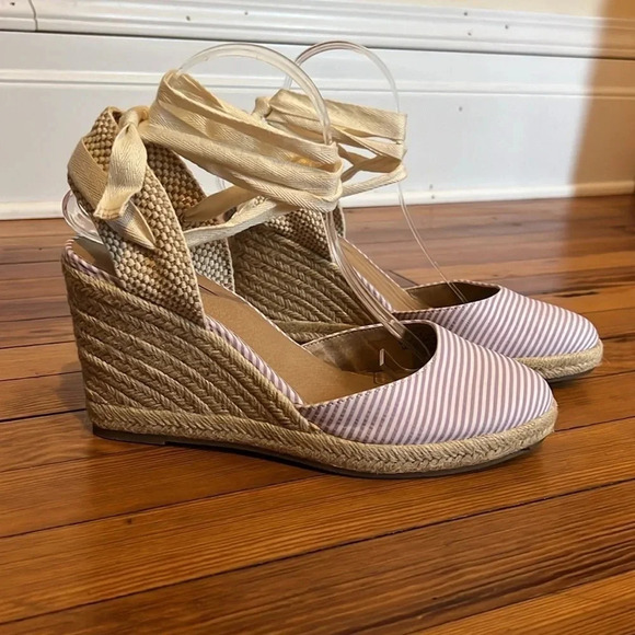 LOFT Lilac and White Striped Espadrilles - Size 9.5 - Picture 8 of 13